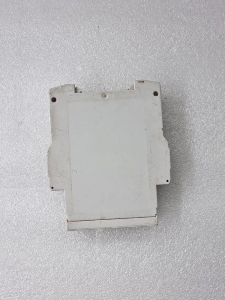 SCHLEICHER NGZ 12-S 1,5 s-30s TIME RELAY NGZ 12-S #ZG1W2A2-34-76-00A (USED)